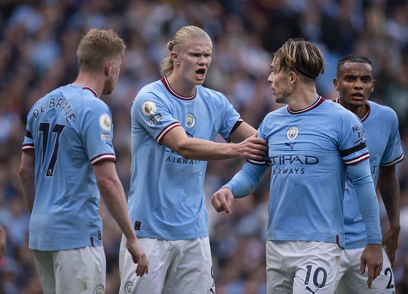 将有助于他 将有助于他