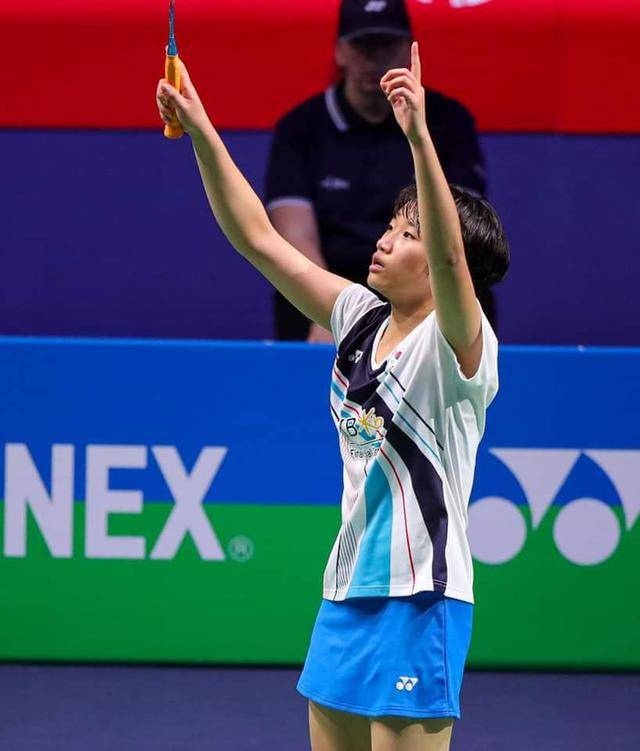 现出稳定投 现出稳定投