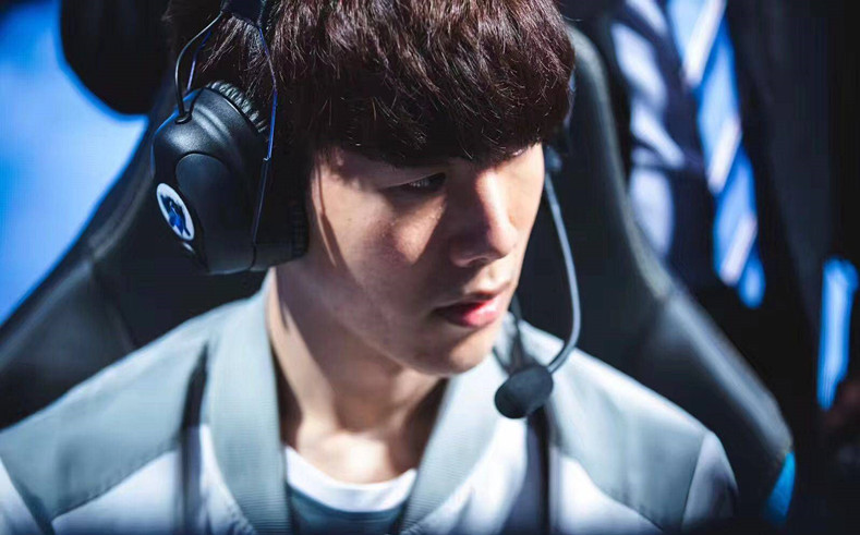 篮下终结 篮下终结