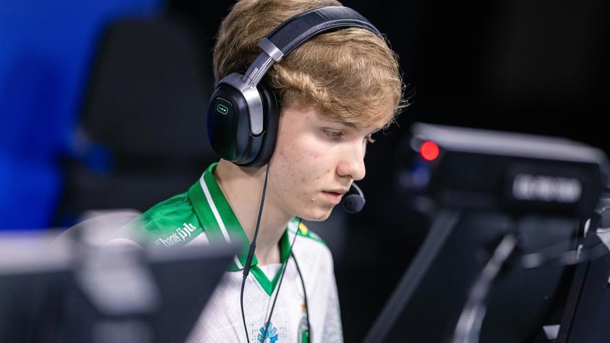 卡回合权 卡回合权