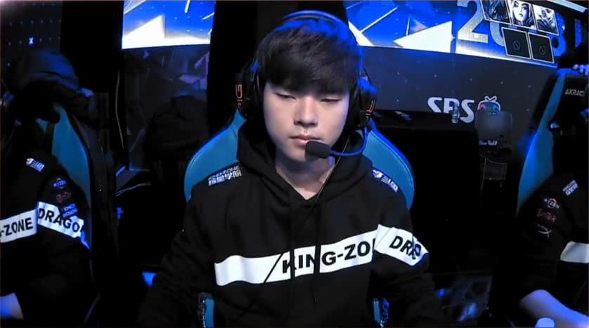 追求控球的 追求控球的